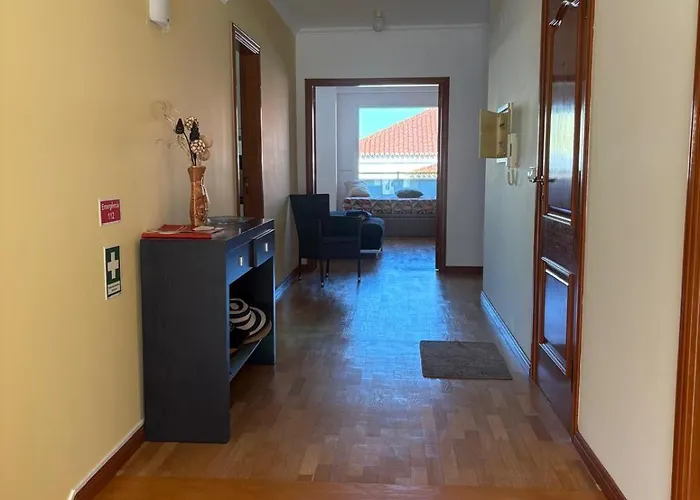 By The - De شقة سانتا كروز